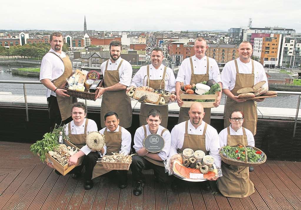 Limerick Strand Hotel Servis gambar